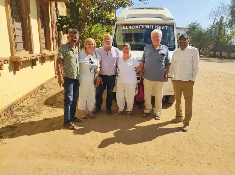 Tempo Traveller in Udaipur