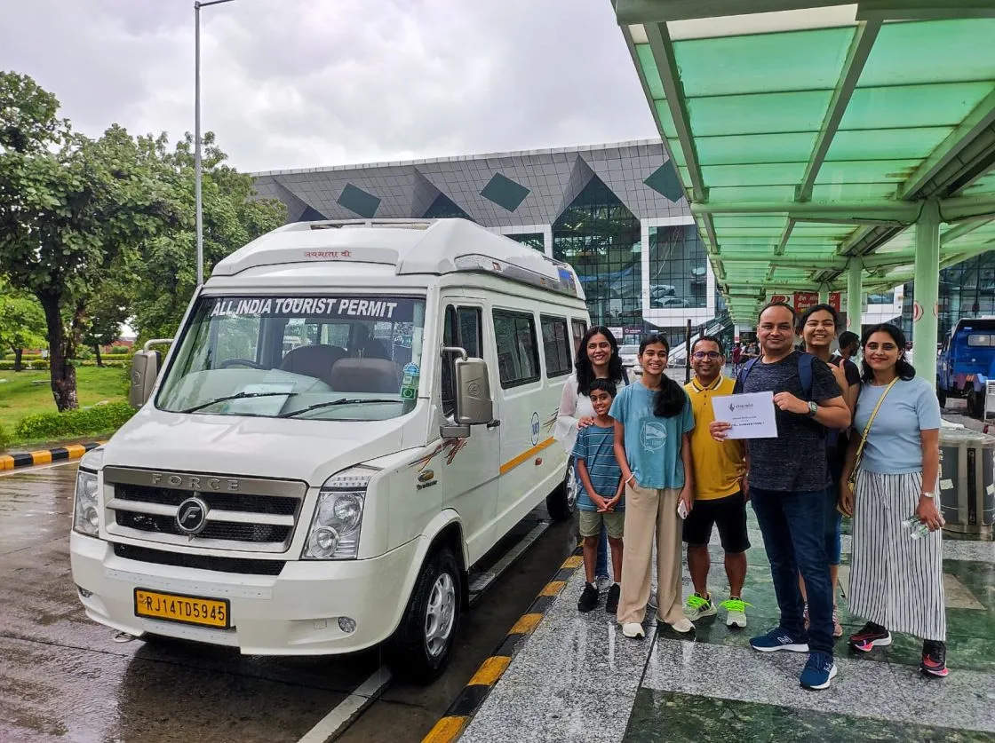 Best Urbania Tempo Traveller in Udaipur
